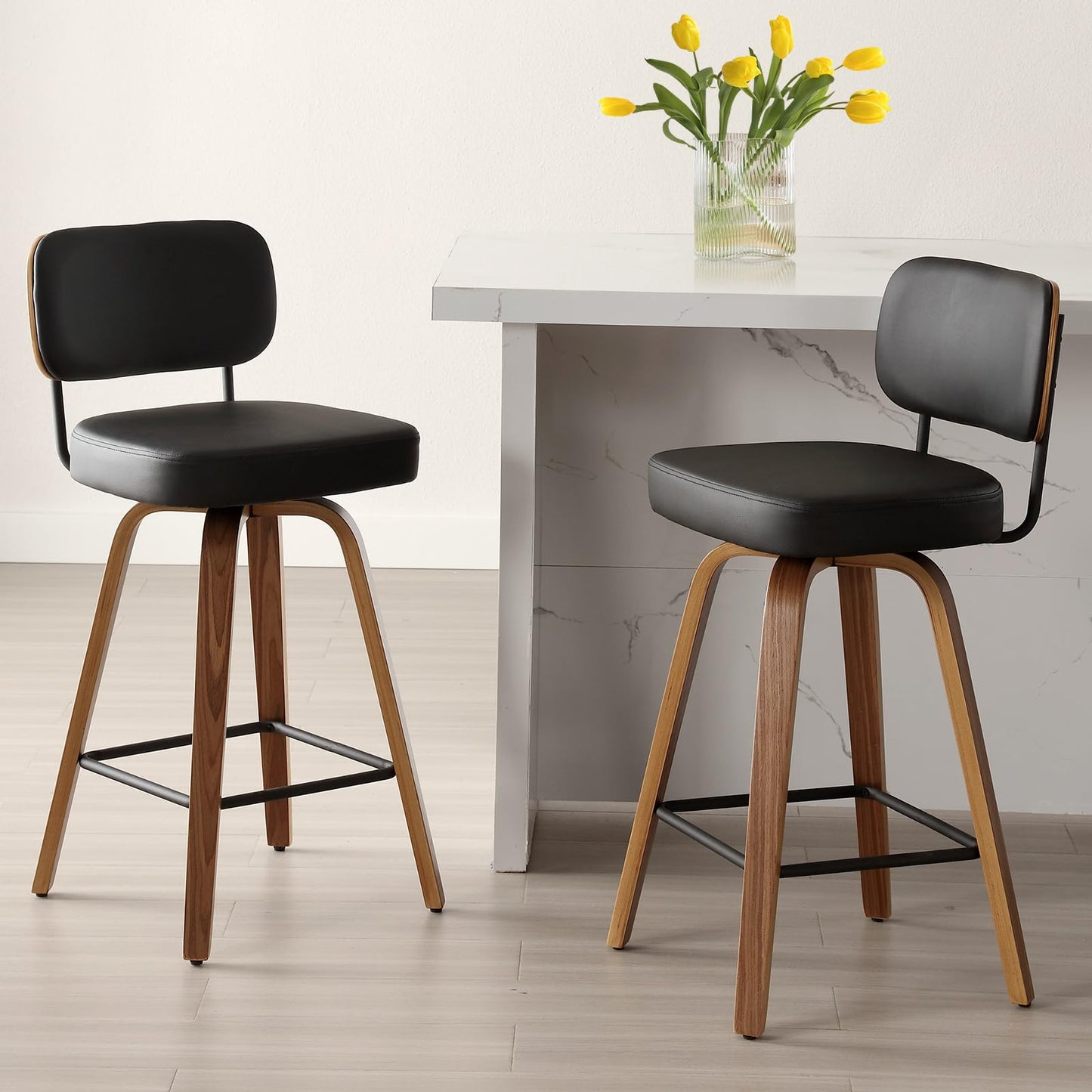 Bekrvio Set of 2 bar stools 360° swivel seat height 65 cm with rattan backrest, extra thick padding (7 cm), solid wood legs, stable up to 150 kg, ideal for island