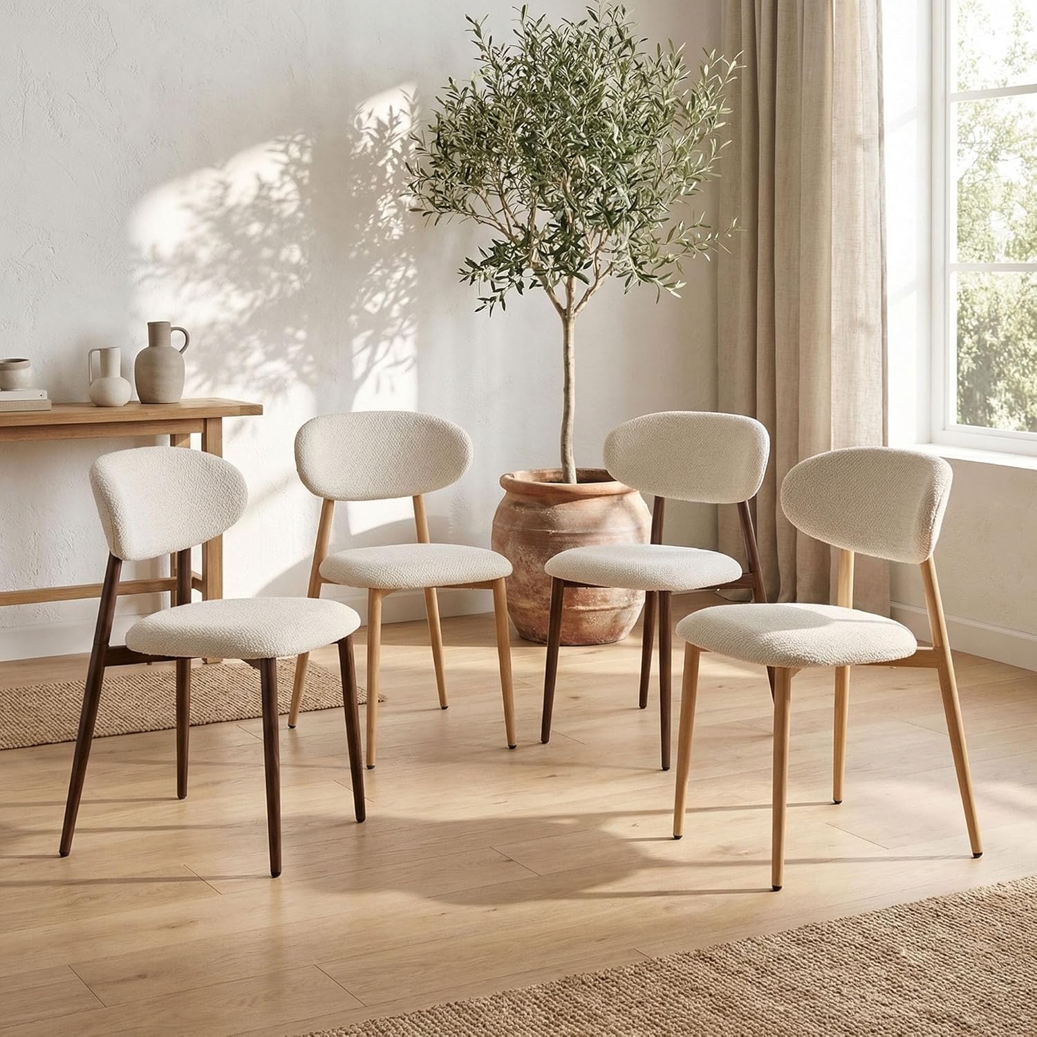 Chaise Salle a Manger Lot de 2, Chaise Ergonomique tapissée en Chenille avec poignées en Chenille et Jambes en métal courbées avec Grain Bois pour Salon en Beige